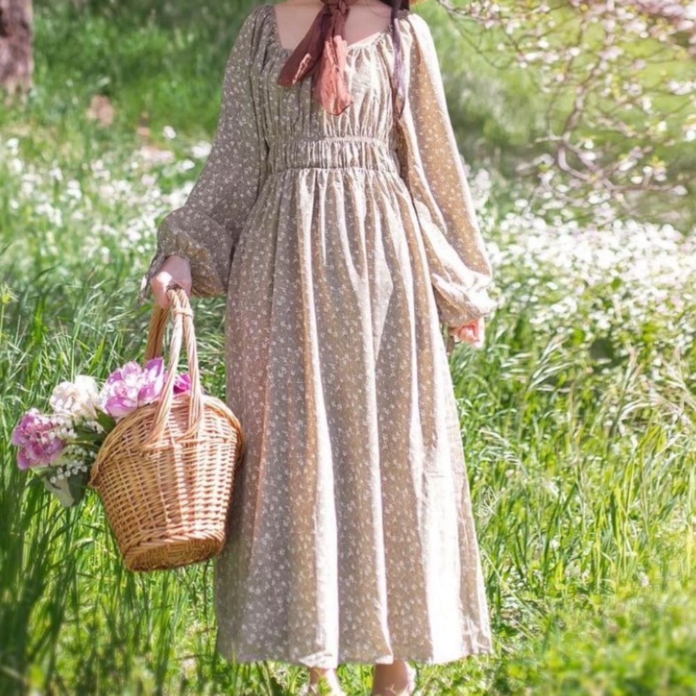Breath of Youth follow the sun and which way the wind blows dress size small